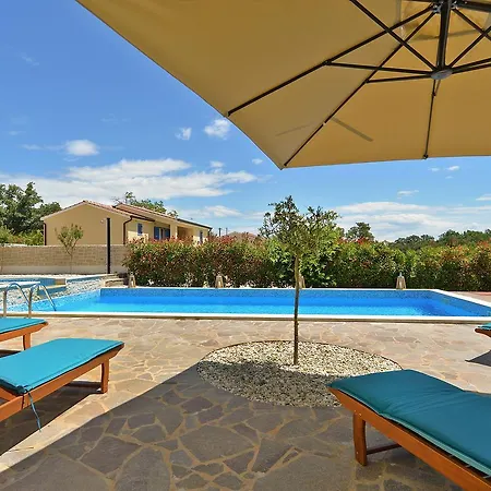 1519 Villa