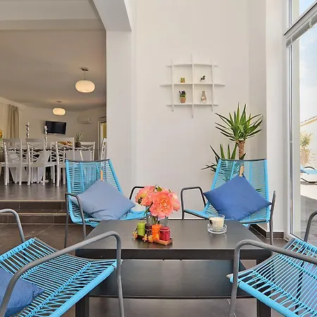 1519 Villa *
