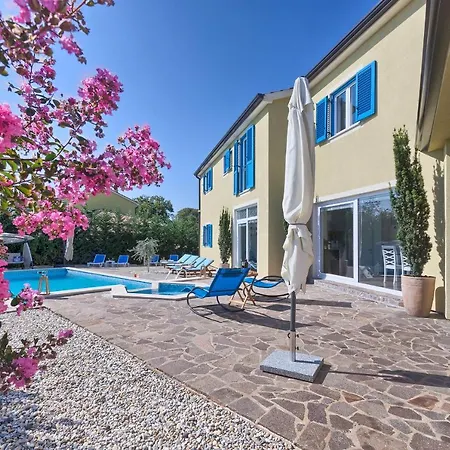 Villa 1519