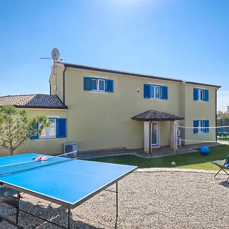 1519 Villa