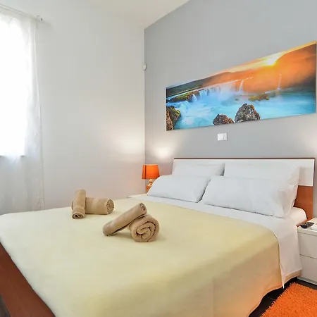 1519 Villa *